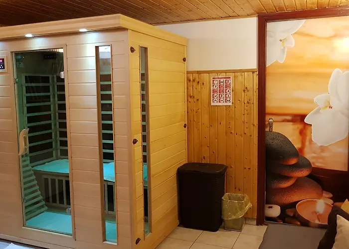 Hotel Helena &