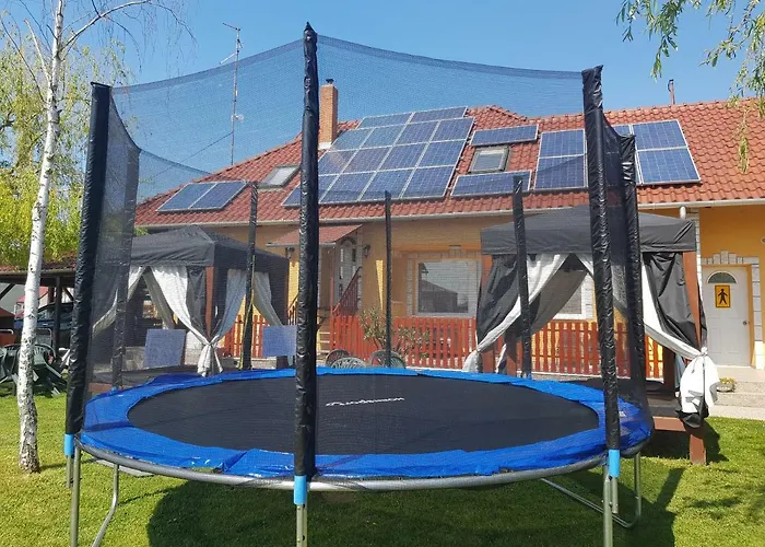 Hotel Helena & Levél